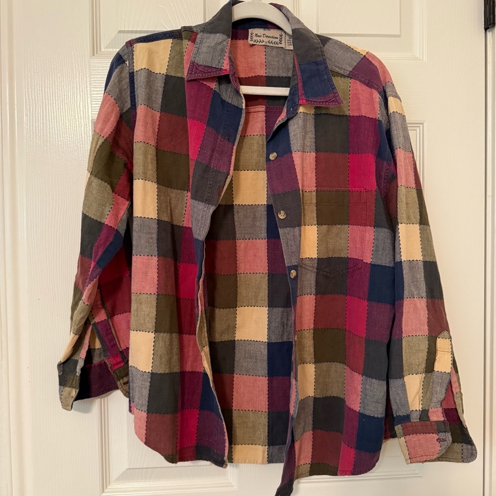 New Directions Colorful Plaid Cotton button down fall autumn